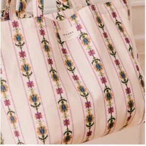 Sezane floral Tote